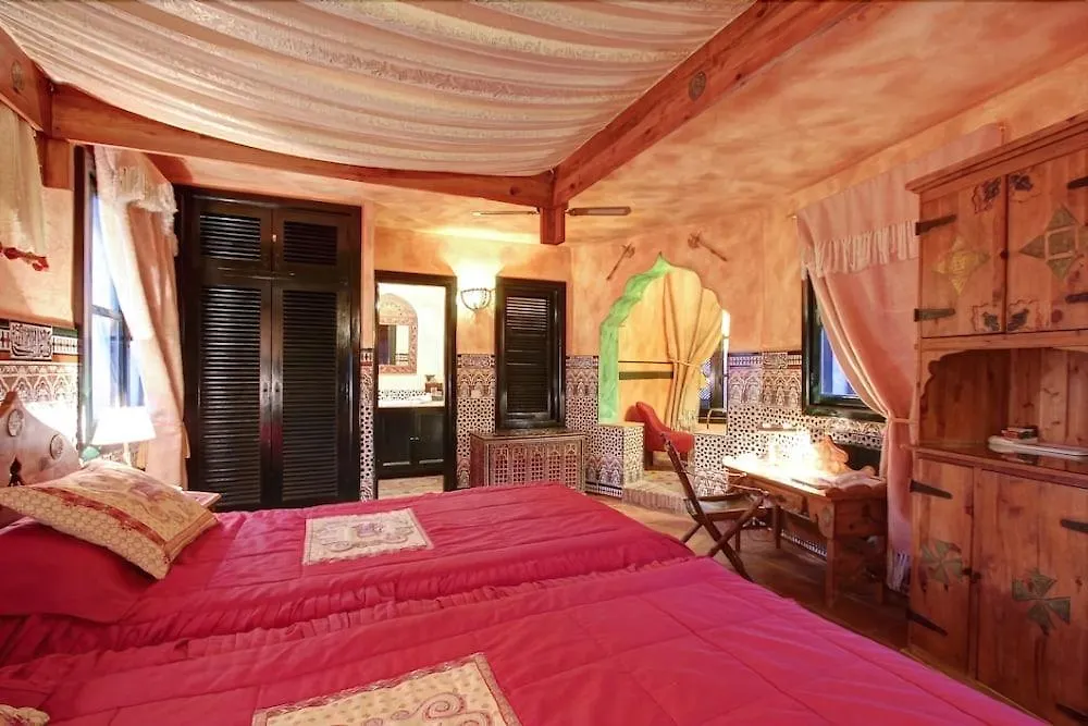 Hotel Amanhavis Benahavis 3*,  Spain